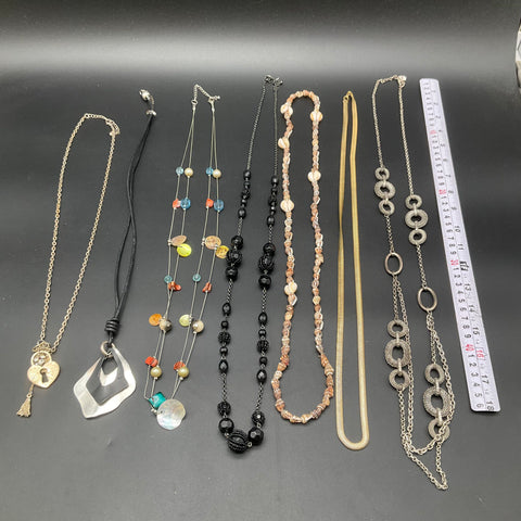 Fashion Jewelry Lot of 7 Necklaces Shell Beads Gold & Silver Tone Pendants