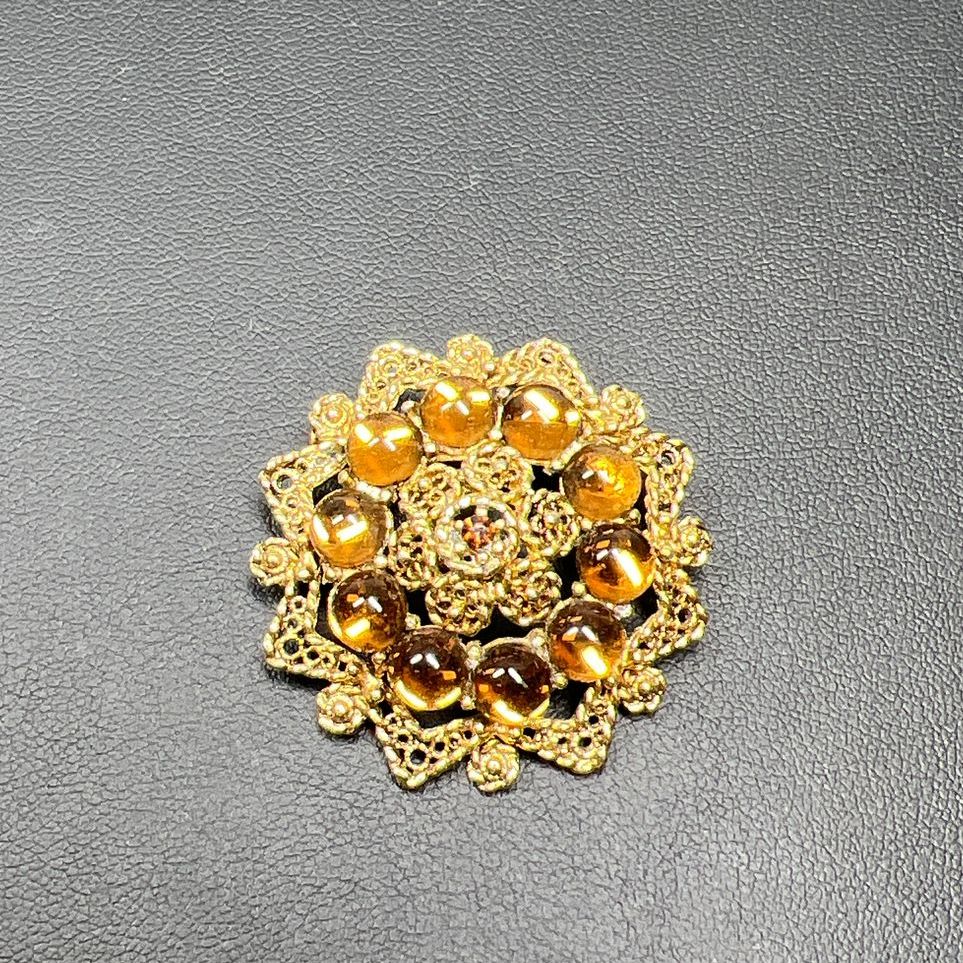 Vintage Style Brown Rhinestone Gold Tone Filigree Brooch
