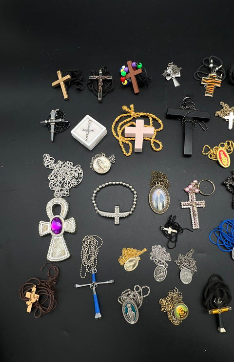 Vintage to Modern Religious Jewelry Lot Crosses Crucifixes Medals 32 Pieces