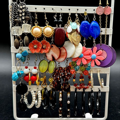 Mixed Costume Fashion Earrings Jewelry Lot of 40 Pairs Dangle Hoop Stud Styles