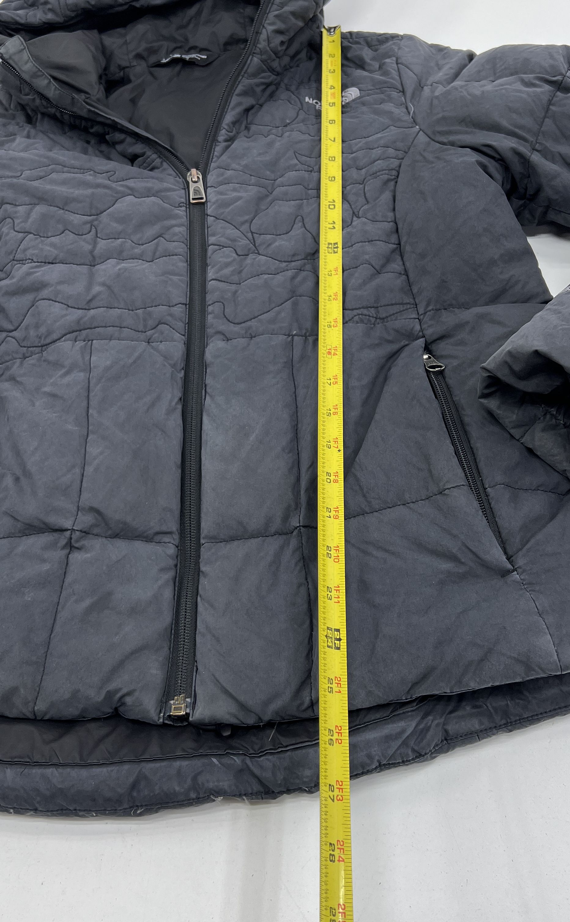 The North Face 550 Fill Down Faded Black Hooded Puffer Jacket Womens M