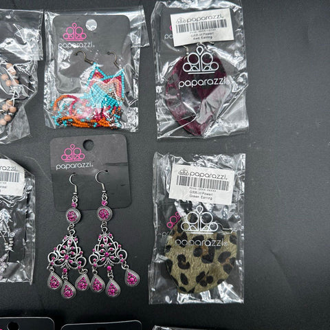 Paparazzi Fashion Costume Jewelry Lot 25+ Pieces Necklaces Earrings Bracelets