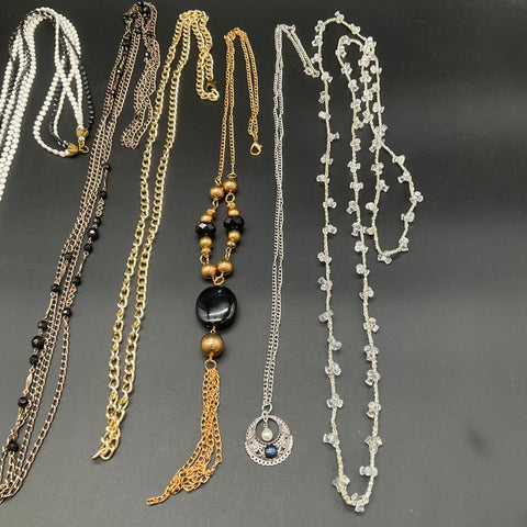 Vintage & Modern Costume Jewelry Necklace Lot of 8 Beaded Chain Pendants