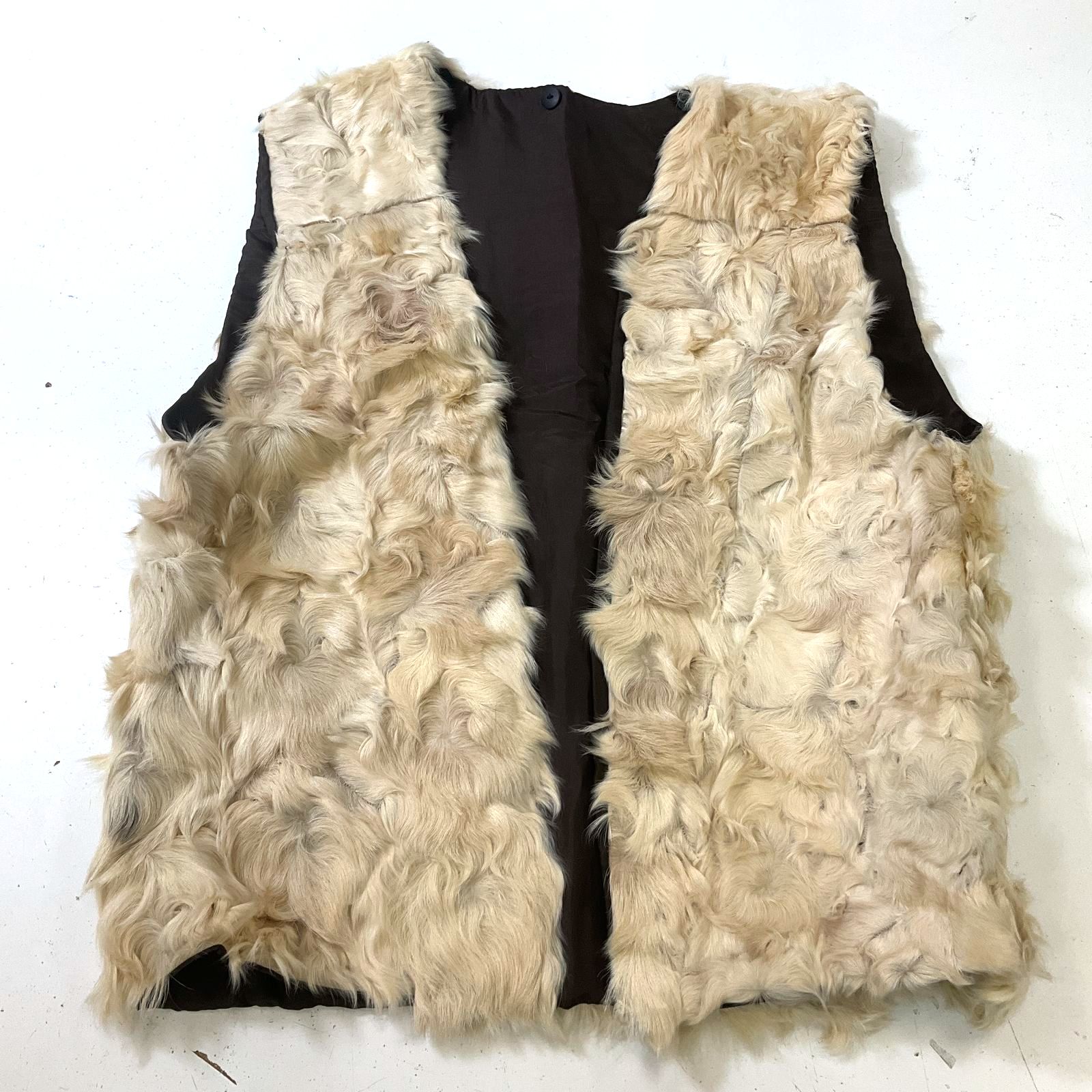 Vintage 60s 70s Cream Shaggy Wavy Goat Fur Vest Boho Hippie Unisex Size Medium