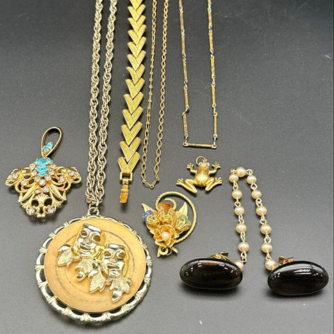 Vintage Gold Tone Costume Jewelry Lot of 8 Necklaces Bracelet Brooch Earrings