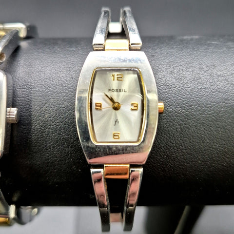 Fossil Women's Wristwatch Lot of 4 ES-1781 ES-9646 ES-1285 ES-9878