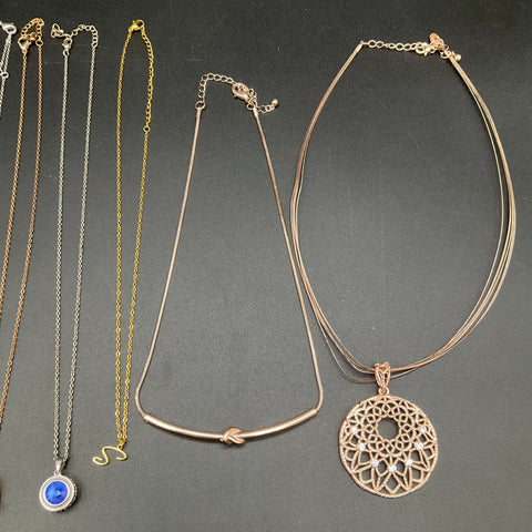 Fashion Costume Jewelry Lot of 10 Necklaces Gold Silver Rose Gold Tone Pendants