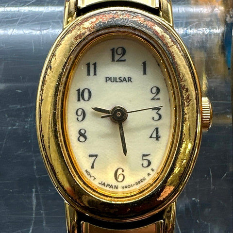 Vintage Pulsar Womens Watch Lot of 5 Gold Tone Quartz Bracelet Stretch Bands