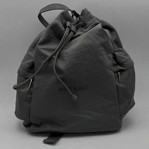 Matt & Nat Charcoal Grey Multi Functional Diaper Bag Backpack NWT