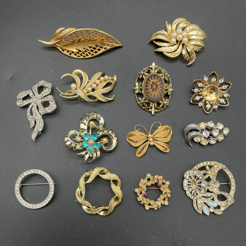 Vintage Brooch Pin Lot of 13 Rhinestone Faux Pearl Gold and Silver Tone