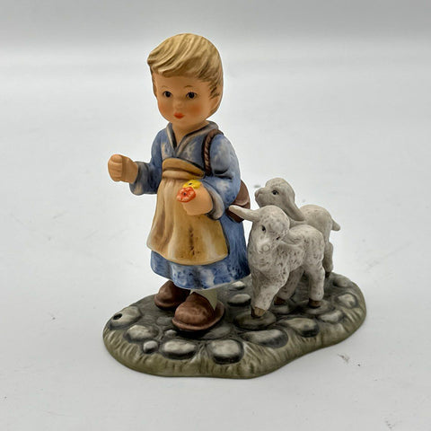 Goebel Studio Hummel Figurine O Come All Ye Faithful BH 51 With Box COA 1997