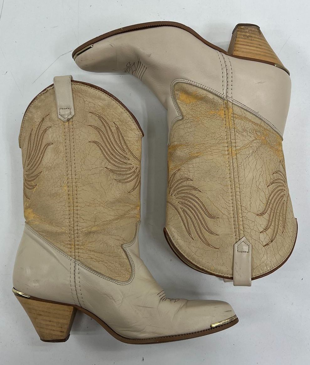 Vintage Dingo 42002 Two Tone Leather Western Cowgirl Boots USA Made Size 7.5
