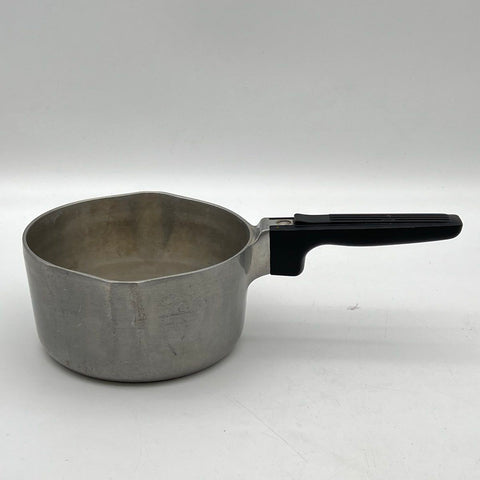 Wagner Ware Sidney O Magnalite 2 Qt Cast Aluminum Saucepan Pot 4682 M Vintage