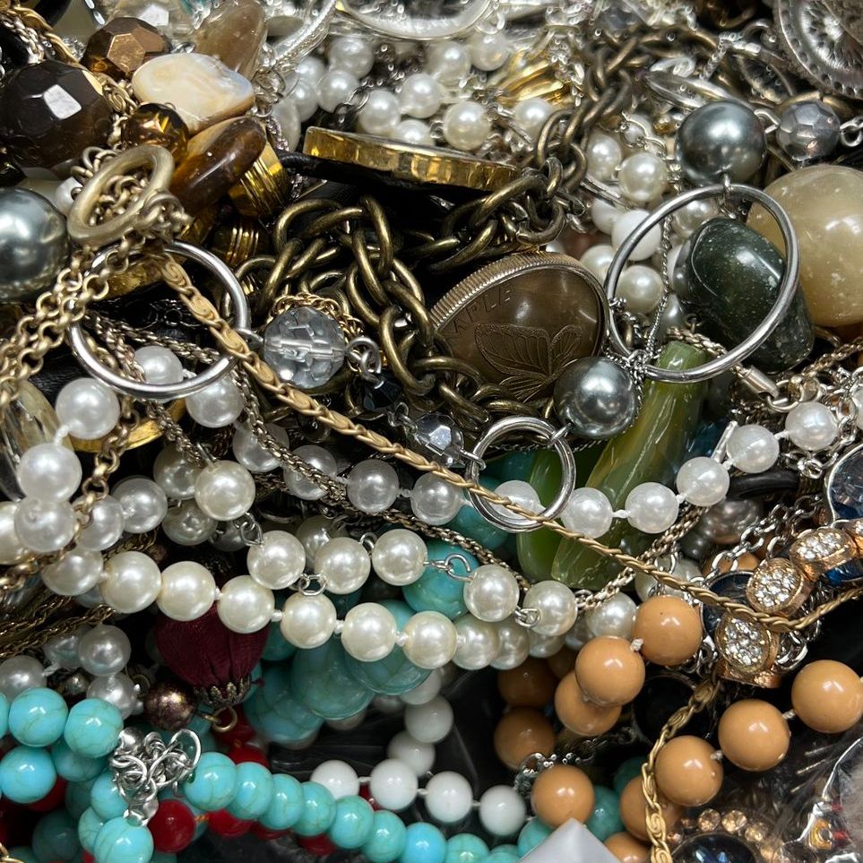 5 Lbs Costume Jewelry Grab Bag