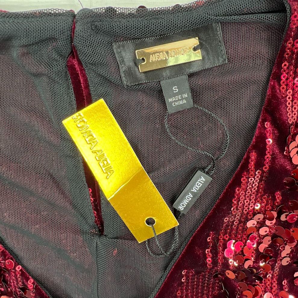 NWT Women's Alexa Admor Sequined Burgundy Velvet Cold Shoulder Top - Size Small