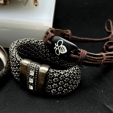 Mixed Fashion Bracelet Lot 40+ Pcs Vintage to Modern Beaded Bangles Boho Style