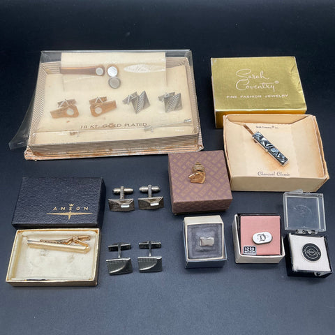Vintage Men's Costume Jewelry Lot Sarah Coventry Anson Avon Cufflinks Tie Bars