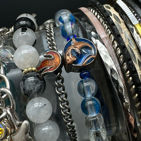 Eclectic Vintage & Modern Costume Jewelry Lot 30 Bangles Cuffs Charm Bracelets