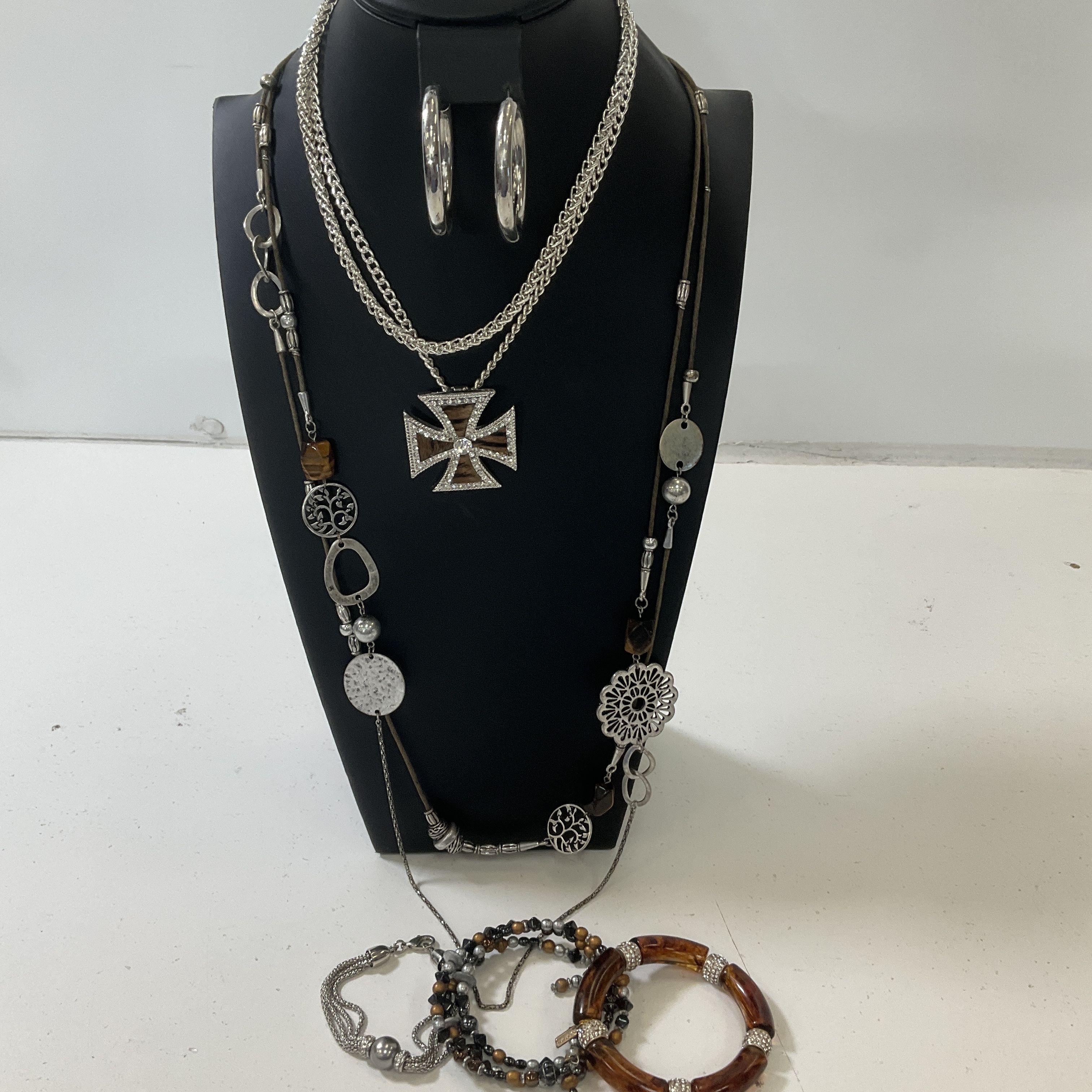 Costume Fashion Jewelry Lot Silver Tone & Brown Tiger Stripe Pendant Necklace