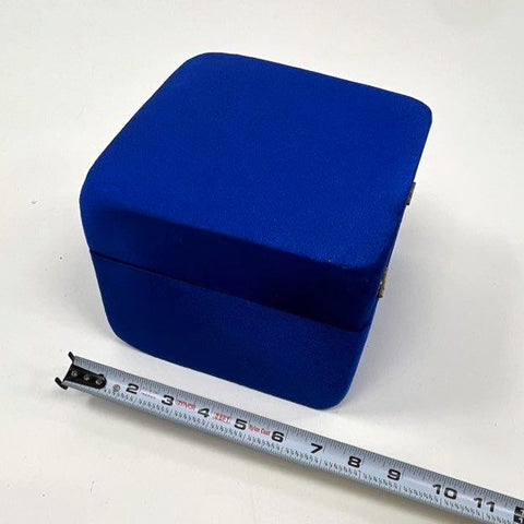 Ceramic Central Asian Tapchan Figurine Men Gathering Hand-Painted With Box