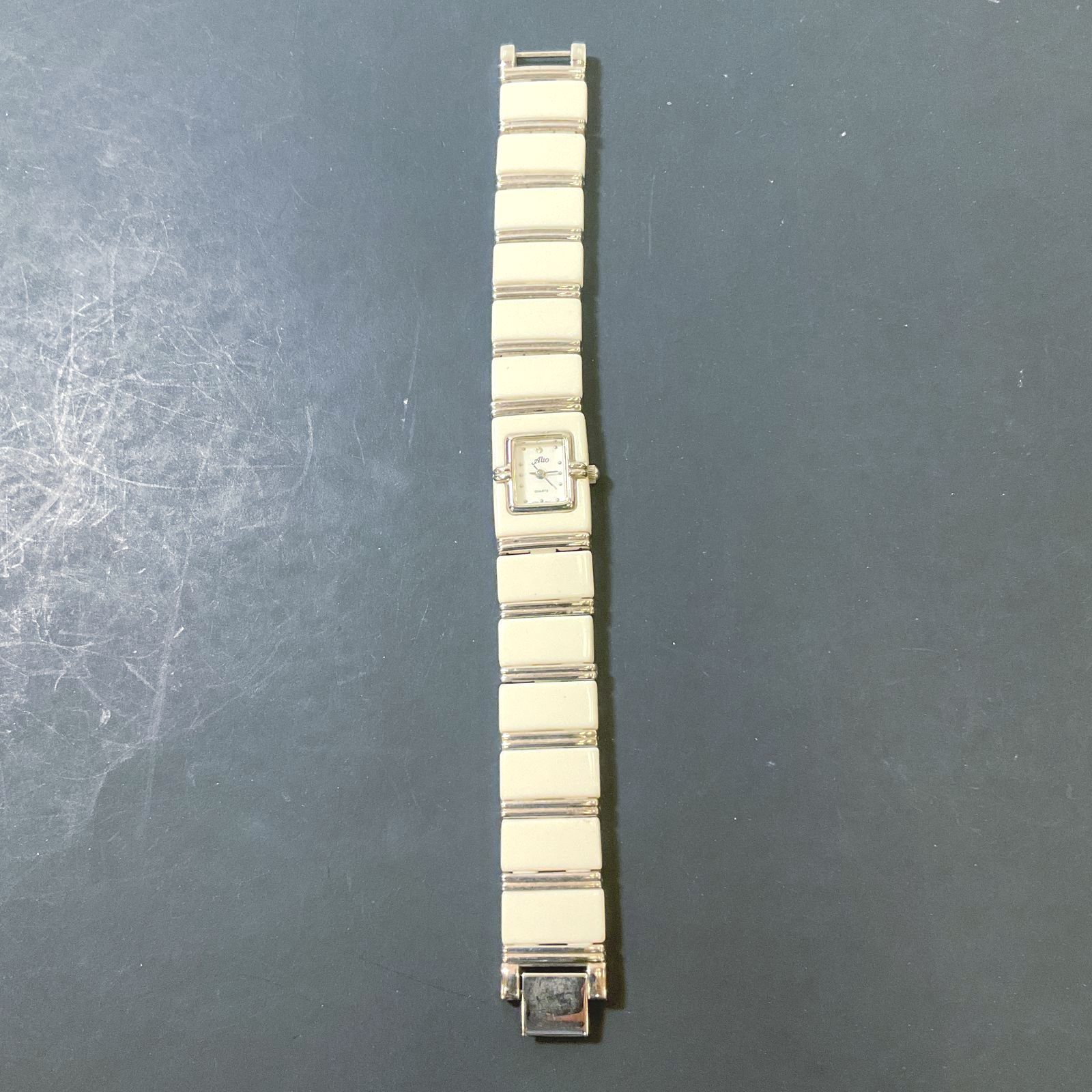 Vintage Alto Women's White Rectangular Bracelet Style Watch Untested