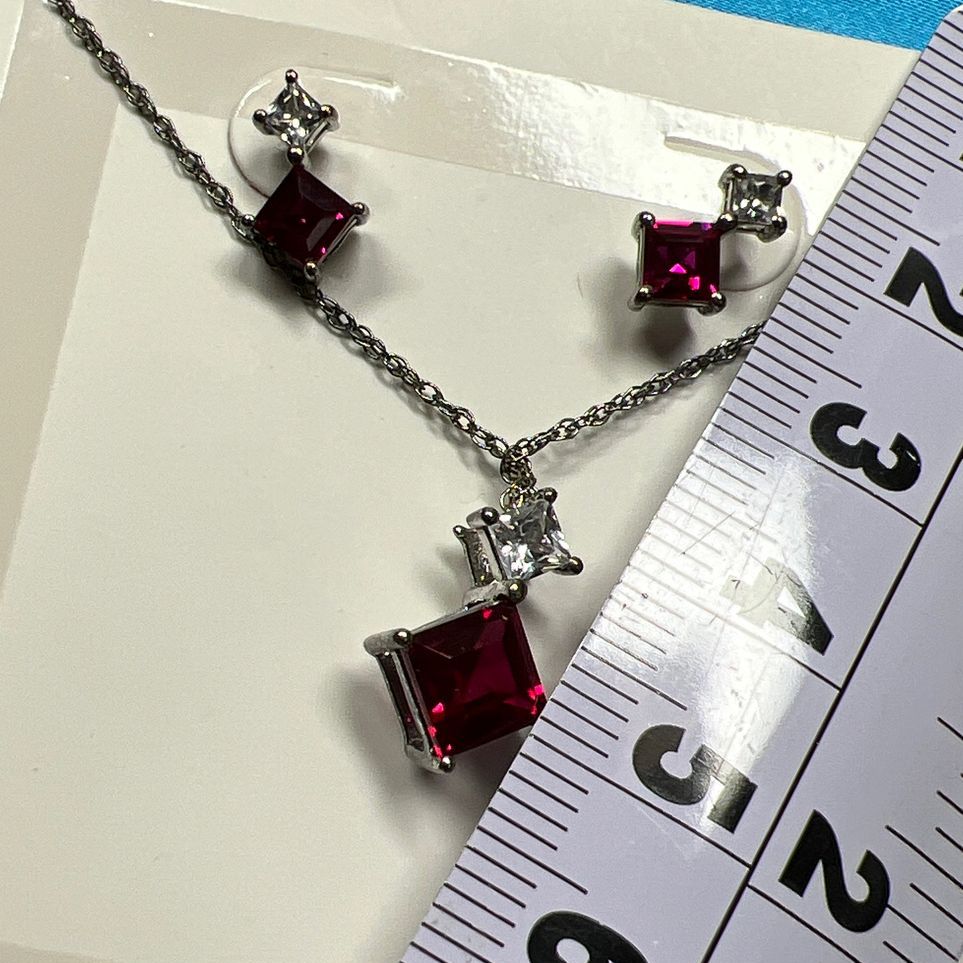 JC Penney Red & Clear Gemstone Earrings and Necklace Set IOP