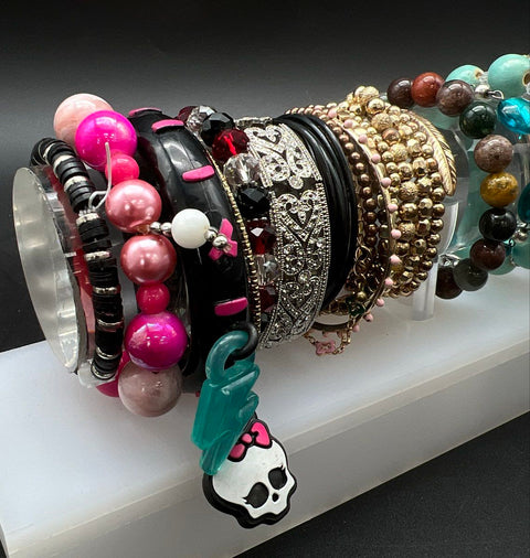 Mixed Costume Jewelry Bracelet Lot 45+ Pcs Beaded Bangle Cuff Monster High Charm