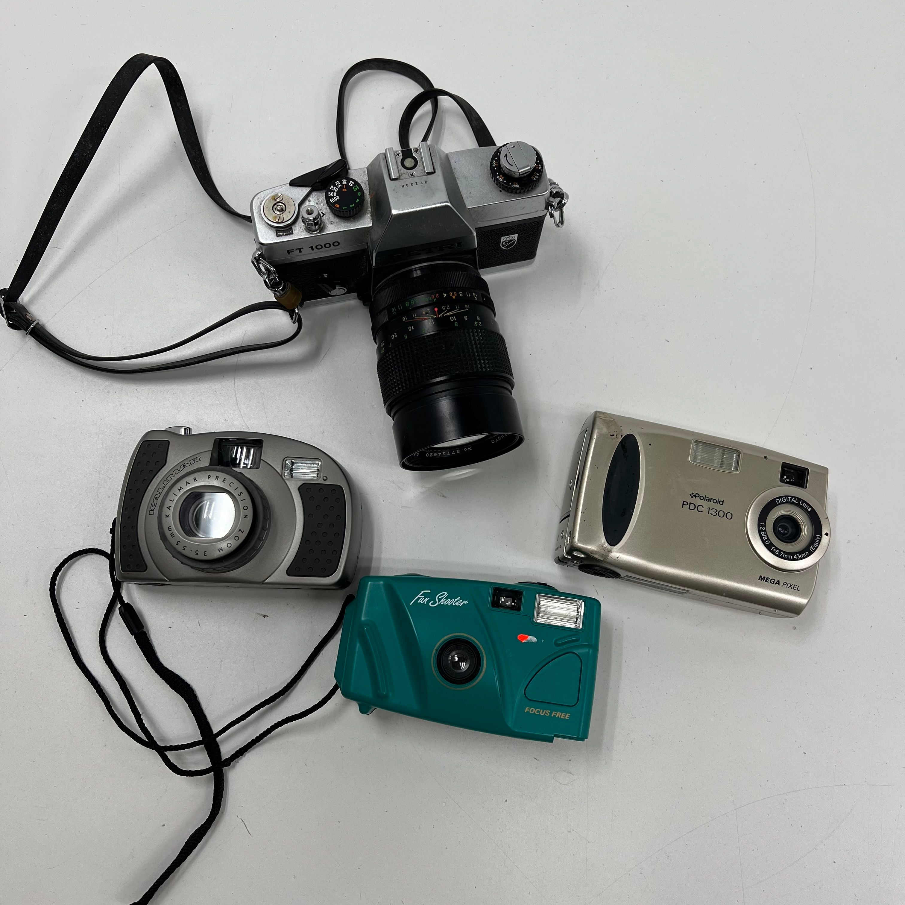 Lot of 4 Petri Polaroid Film Digital Cameras For Parts Repair AS IS