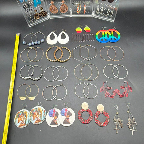 Mixed Costume Jewelry Lot 30+ Pairs Earrings Hoops Dangles Boho Retro Styles