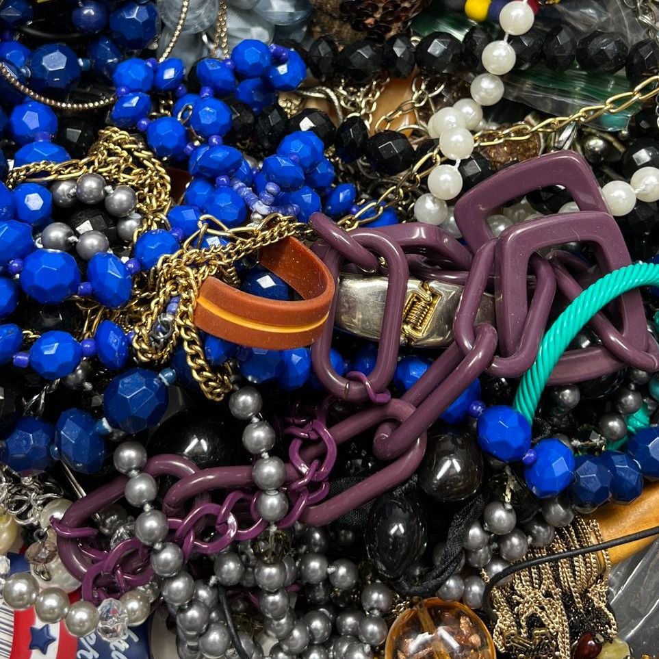 5 Lbs Costume Jewelry Grab Bag