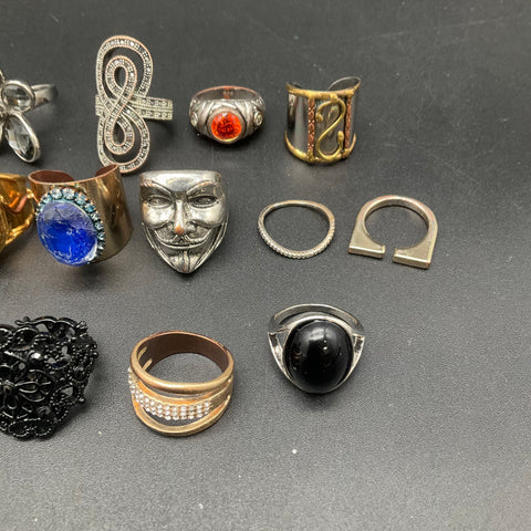 Fashion Statement Rings Jewelry Lot of 22 Goth Boho Eclectic Mixed Metals