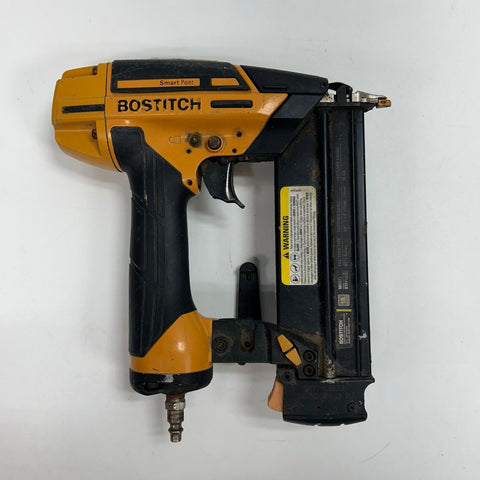 Bostitch BTFP12233 18 Gauge Brad Nailer Smart Point Magnesium Pneumatic