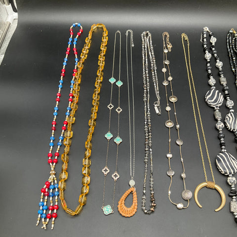 Mixed Fashion Necklace Lot 10pc Statement Boho Dainty Costume Jewelry 1.3 lbs