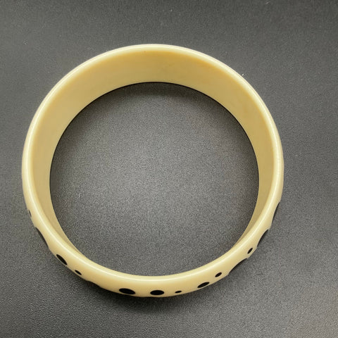Vintage Mod 1960s Style Cream White Black Polka Dot Plastic Bangle Bracelet 8"