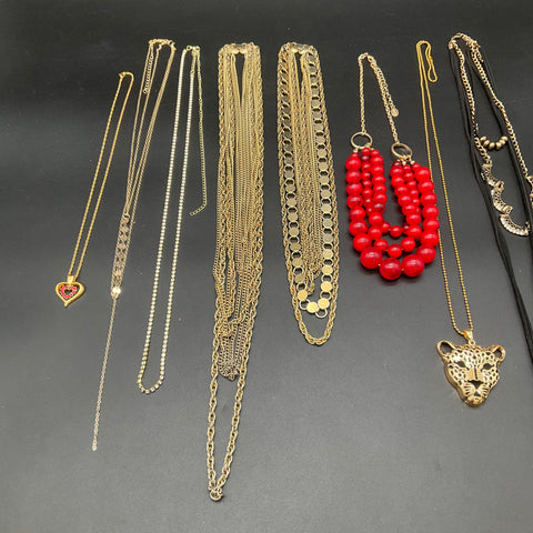 Fashion Necklace Jewelry Lot of 8 Gold Tone Silver Tone Leopard Heart Tassel