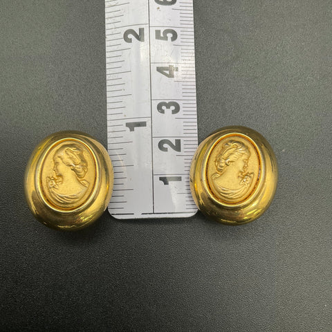 Joan Rivers Vintage Gold Tone Cameo Clip On Earrings Classical Portrait 1"