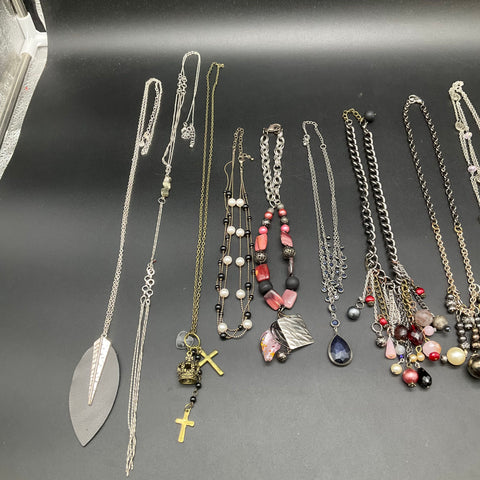 Mixed Style Costume Necklace Lot 15pc 0.78lb Gold Silver Tone Religious Beaded