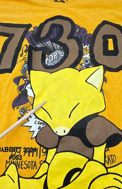 Babbitt 2024 Pokemon Abra Minnesota Mankato Graphic T-Shirt Yellow Sz XL