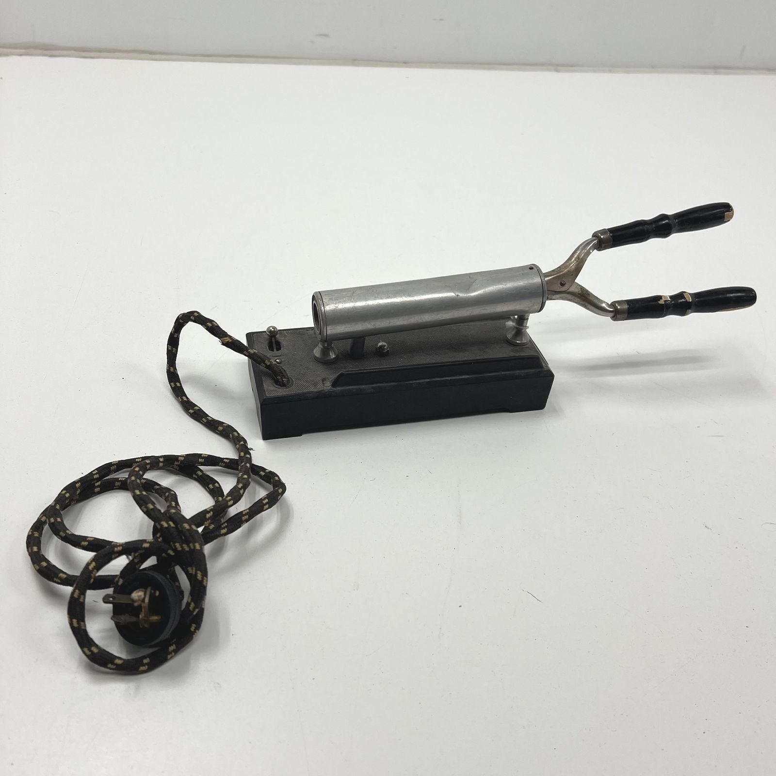 Vintage Master Electric Co Curling Iron Heater Base 1920s Chicago For Parts