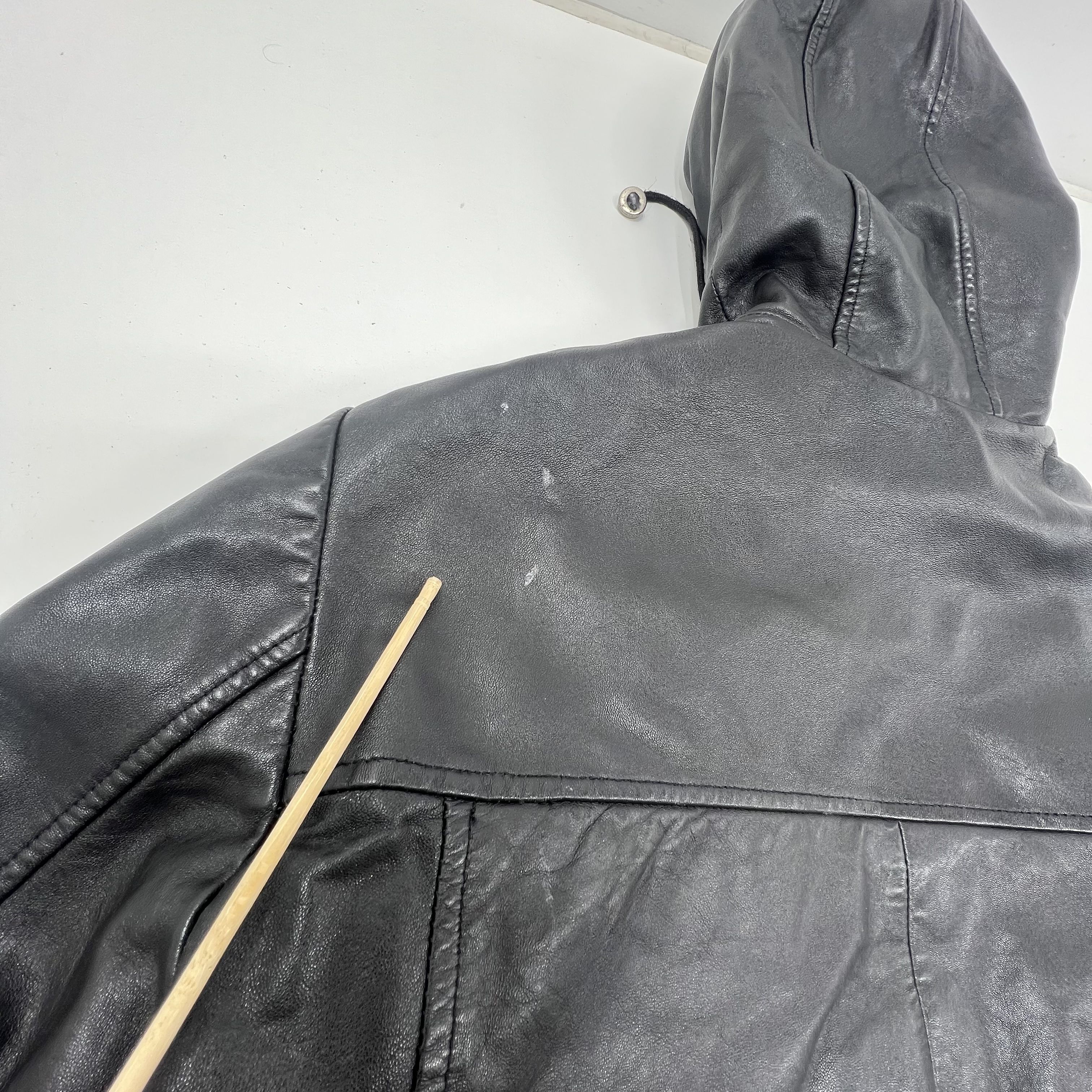 Vintage 90s Izzi Black Leather Fleece Lined Hooded Jacket Coat Men's L