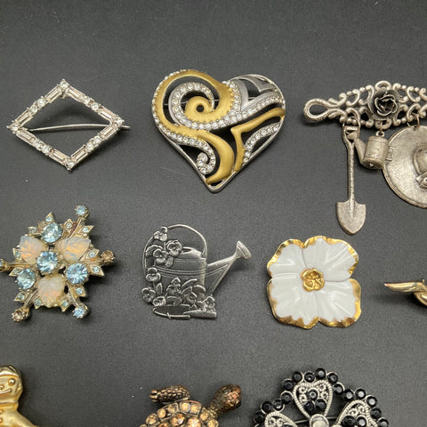 Vintage Costume Jewelry Lot of 15 Brooches Peacock Flower Rhinestone Animal Pins
