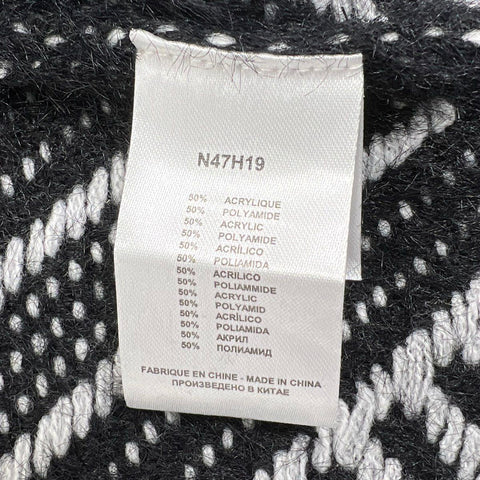 Molly Bracken NWT Knit Poncho Vest Black White Chevron Metallic Eyelash Sz M/L