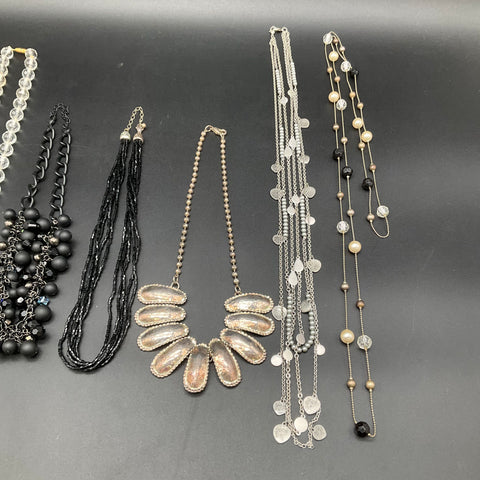 Mixed Costume Jewelry Lot 7 Necklaces Vintage to Modern Silver & Black Tone