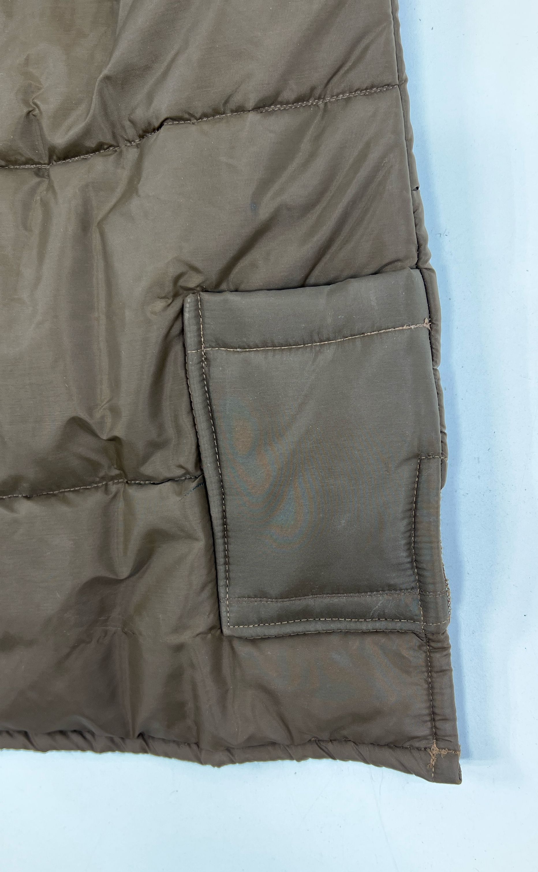 VTG Men's Stark Bros Orchards Stark Trees Brown Puffy Vest Snaps - Size Medium