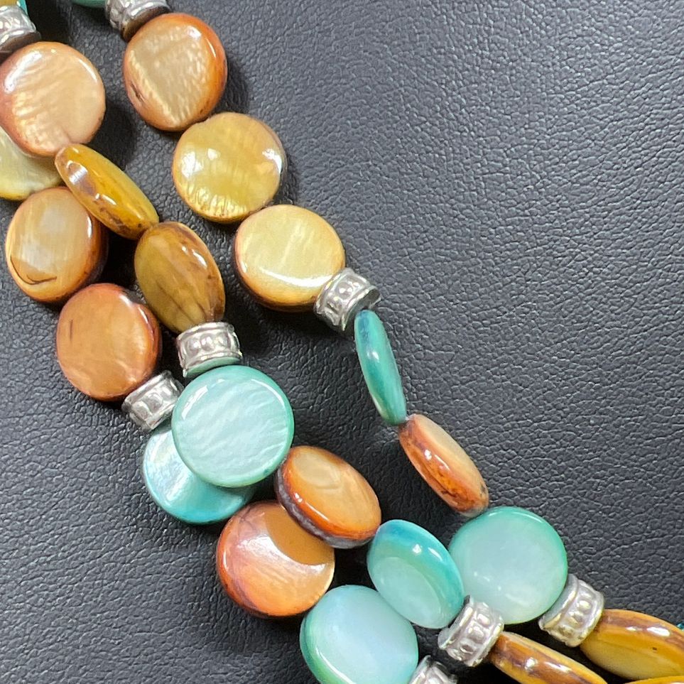 Brown & Green Shell Beaded Pendant Necklace