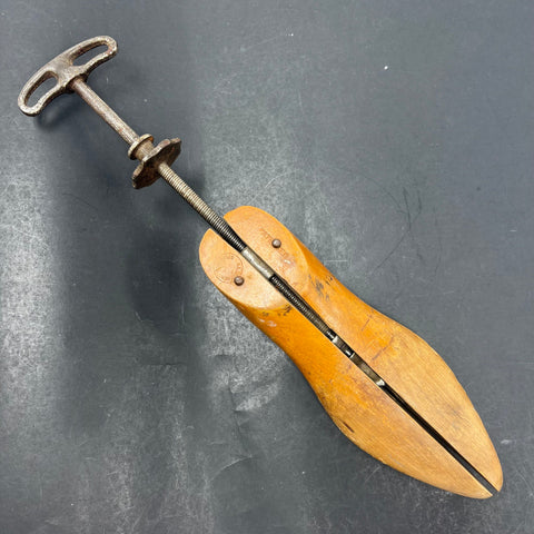 Vintage Strong's Wood & Cast Iron Shoe Stretcher Cobbler Tool Patent Marked