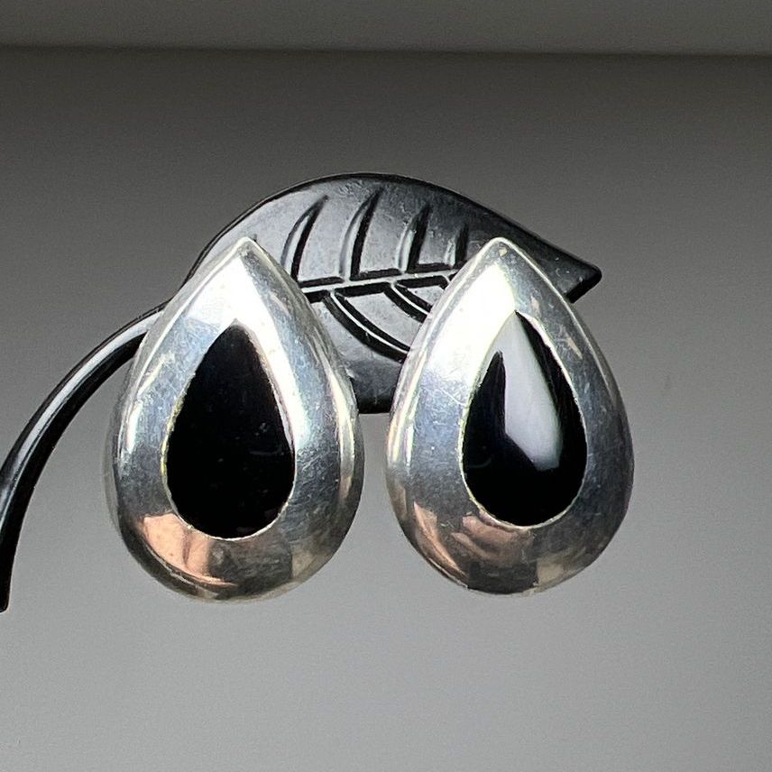 925 Sterling Silver Black Stone Drop Earrings