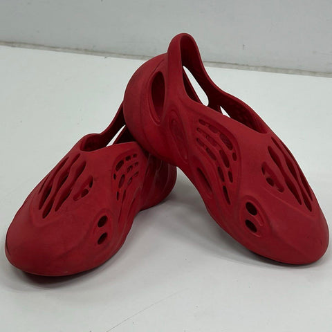 Lot of 2 Adidas Yeezy Foam RNNR & Slide Sandals Men's Size 9