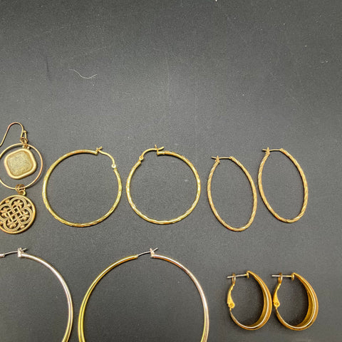 Vintage & Modern Gold Tone Jewelry Lot of 12 Pairs Hoop Dangle Leaf Earrings