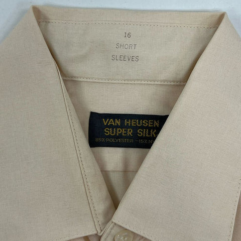 Vintage Men's Van Heusen Super Silk Tan Button Up Short Sleeve Shirt - Size 16